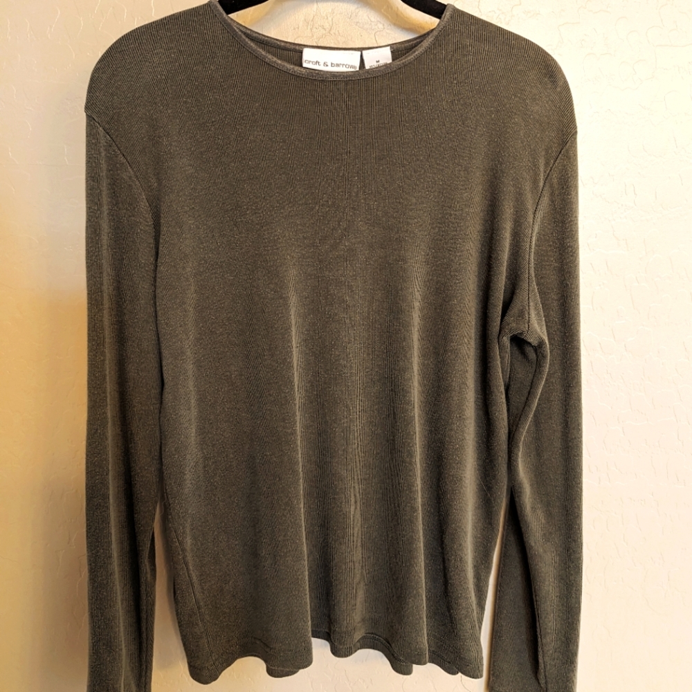 Forest Green Classic Long Sleeve Tee by Croft and Barrow Medium